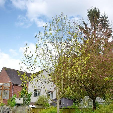Damson Lodge Chetton Экстерьер фото